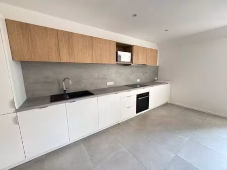 mme. anne-sophie forni