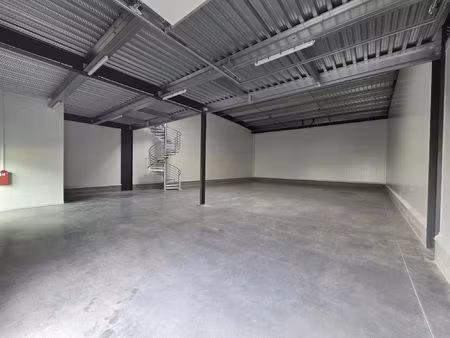 location commerce 334 m² à saint-barthélemy-d'anjou (49124)