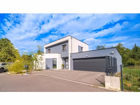 vente maison 6 pièces 137 m² à sierentz (68510)  579 000 €