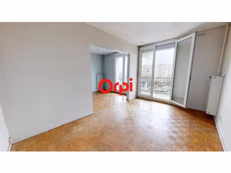 vente appartement 3 pièces 67 m² à vaulx-en-velin (69120)  99 000 €