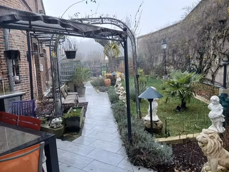 location meublée appartement 1 pièce 35 m² à chuelles (45220)  380 €