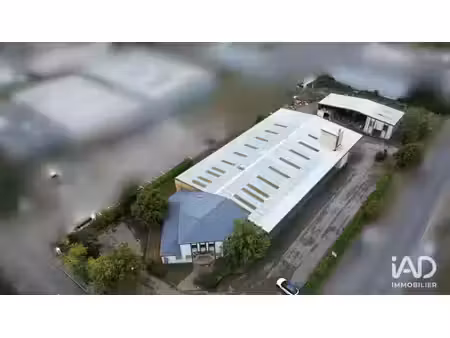vente local d’activités 1 995 m²