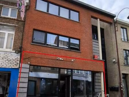 centraal gelegen handelsgelijkvloers