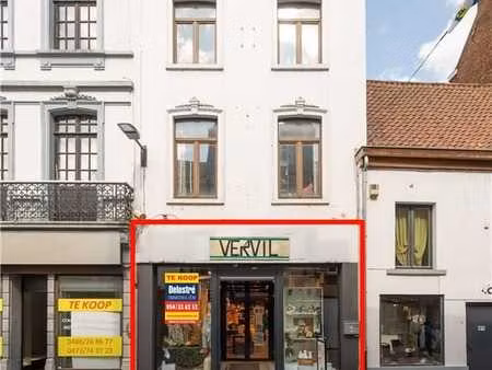 betaalbaar handelsgelijkvloers of kantoor