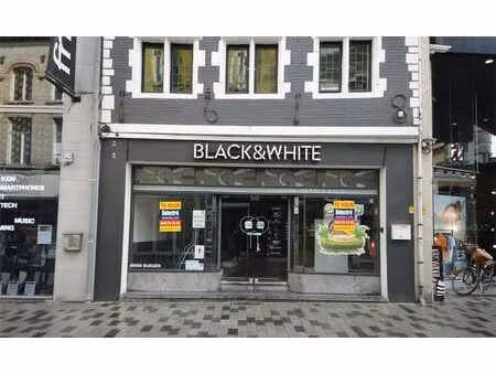 compleet vernieuwd winkelpand naast fnac