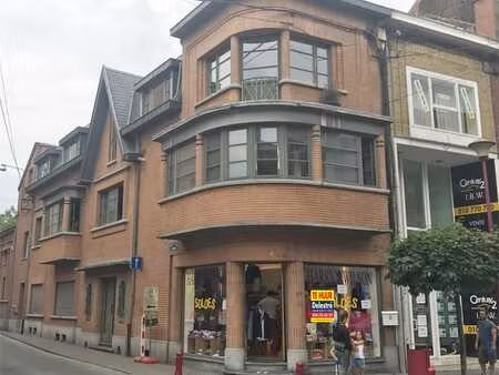 prachtige hoeklocatie centrum waver