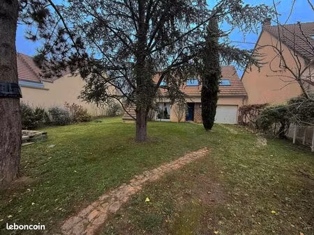 maison 4 pièces 110 m²