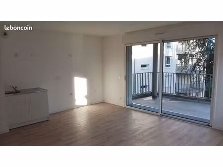 t3 neuf angers 49100