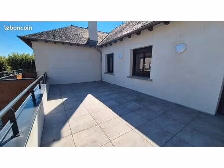 appartement t4 lumineux avec terrasses