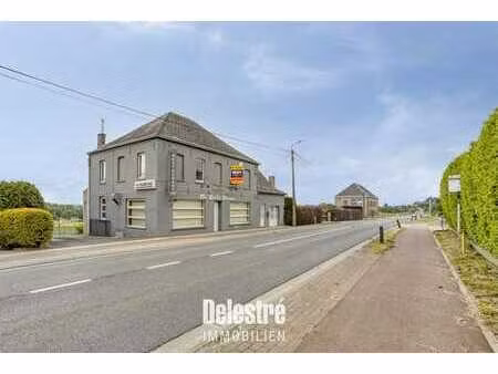 solide gebouw met uitzonderlijke opp. 441 m2