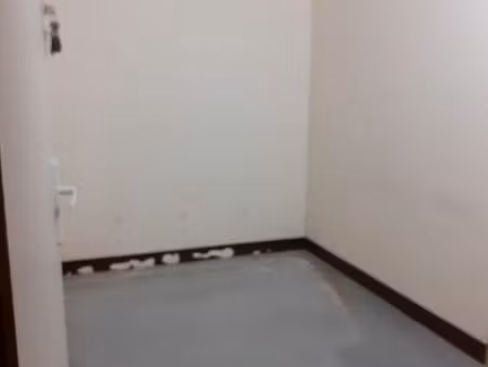 location cave/petite pièce de stockage