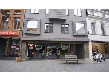commercieel gelijkvloers 320 m2
