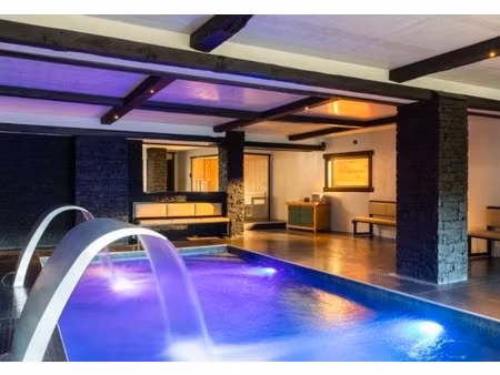 chalet de luxe 12 pièces tignes (73) skis aux pieds   400 m2 entièrement aménagé et décoré