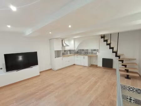 location: magnifique 3 piece