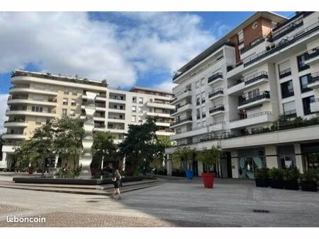 place de parking secteur des bruyères