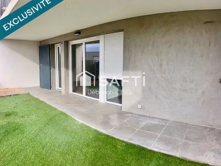 appartement deux pièces avec extérieur et parking privatif