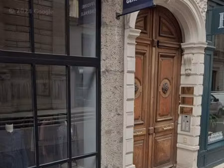 16 rue auguste comte