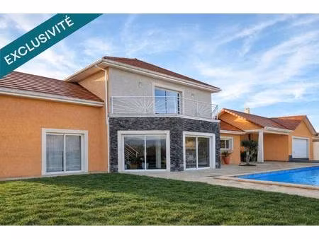 très belle villa de 220 m²