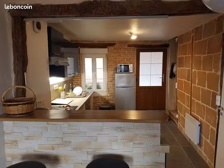 location maison de village meublée