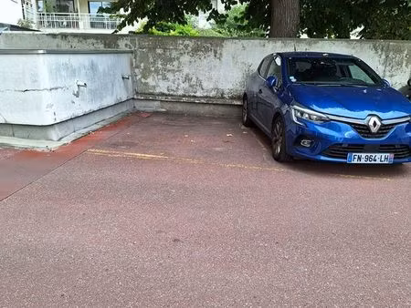 loue parking extérieur - meudon centre