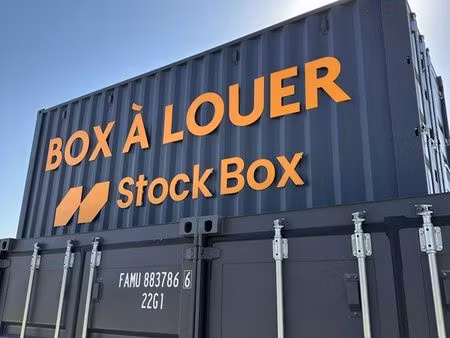 garde meuble / box à louer / stockage