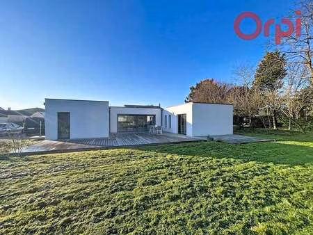 vente maison à talmont-saint-hilaire (85440) : à vendre / 245m² talmont-saint-hilaire