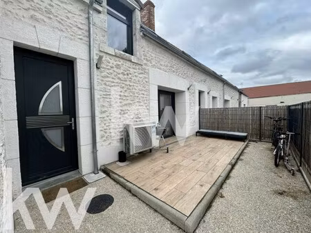 vente d'une charmante longère rénovée de 4 pièces à la chapelle saint mesmin