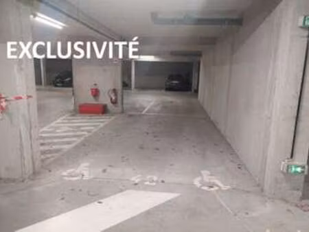 vente garage et parking à tours (37000) : à vendre / 17m² tours