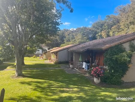 vend 6 appartements meubles pour location saisonnière à eugénie les bains (landes)