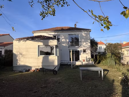 pornic - proche commodites