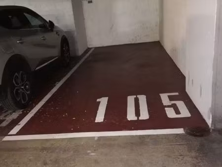 parking viii ème arrondissement