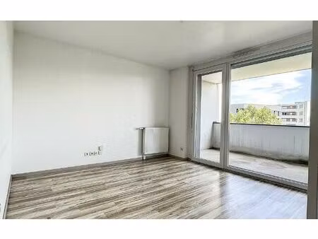 location appartement  44.92 m² t-2 à le petit-quevilly  678 €