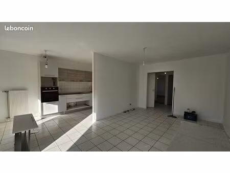 appartement 4 pièces 79 m²