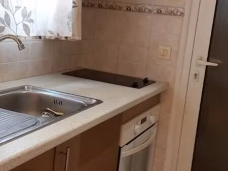 loue petit studio à soula 2