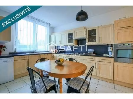 appartement de charme en plein centre de coudekerque-branche