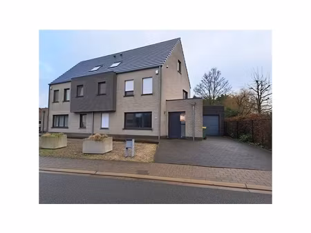 huis te huur in rijkevorsel met 4 slaapkamers