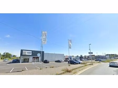 commercieel te huur in froyennes