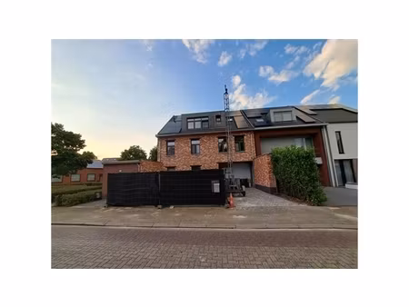 appartement te huur in zoersel met 1 slaapkamer