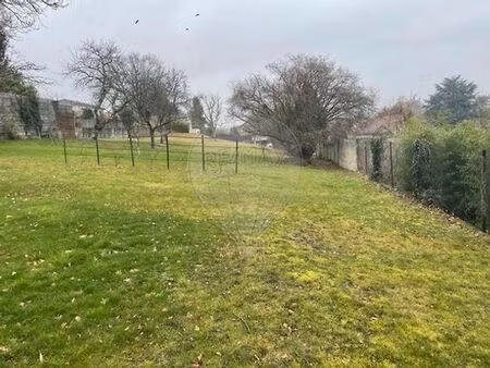 achat terrain 1 060m² hauterive 03270