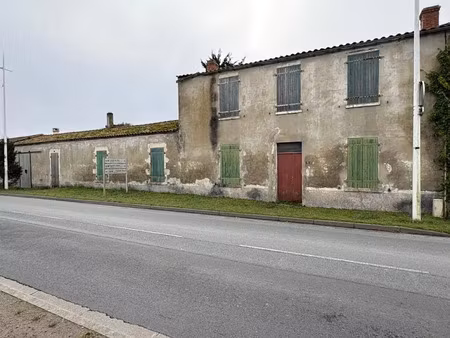 vente maison 8 pièces 300 m² à saint-pierre-d'oléron (17310)  157 000 €