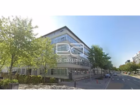 local commercial a louer