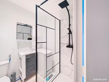 t2 rénovée meublé