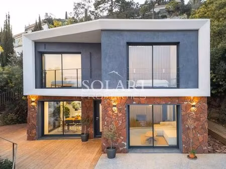 villa de luxe de 4 pièces en location théoule-sur-mer  france