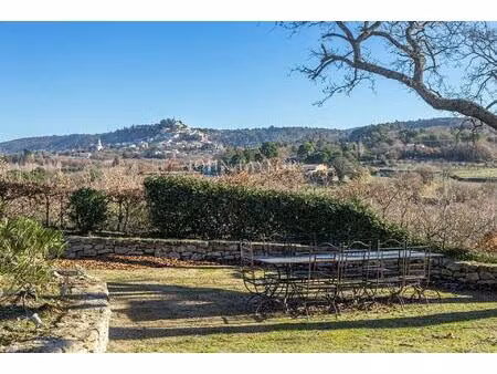 propriété avec vues panoramiques au cœur du luberon
