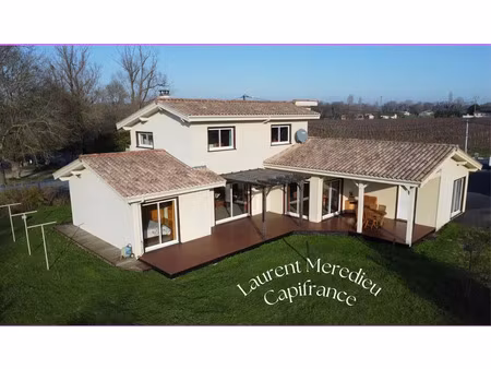 vente maison 6 pièces 196 m² cubzac-les-ponts (33240)