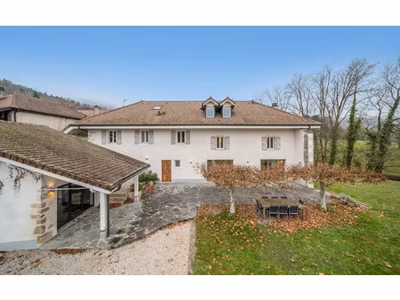 vente propriété 9 pièces 378.78 m² à prévessin-moëns (01280)  1 995 000 €