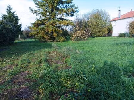 terrain constructible viabilisé à vendre