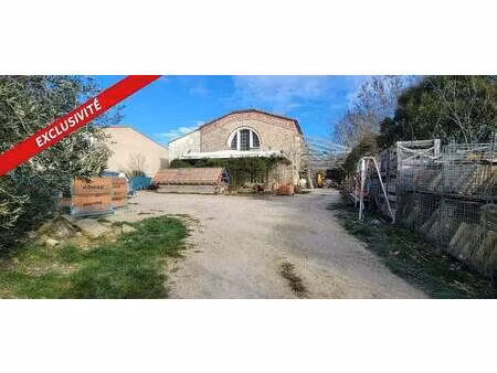 local commercial à vendre