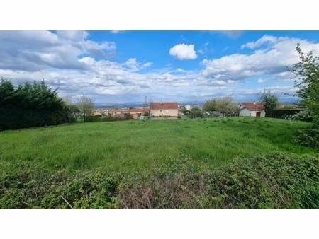 terrain constructible à vendre