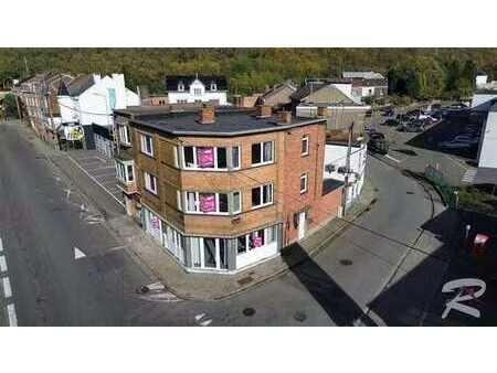 immeubles de 4 appartements + 2 garages